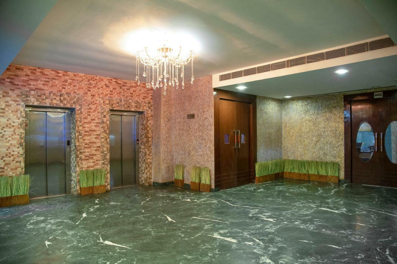 Hotel Patliputra Nirvana Patna Kültér fotó