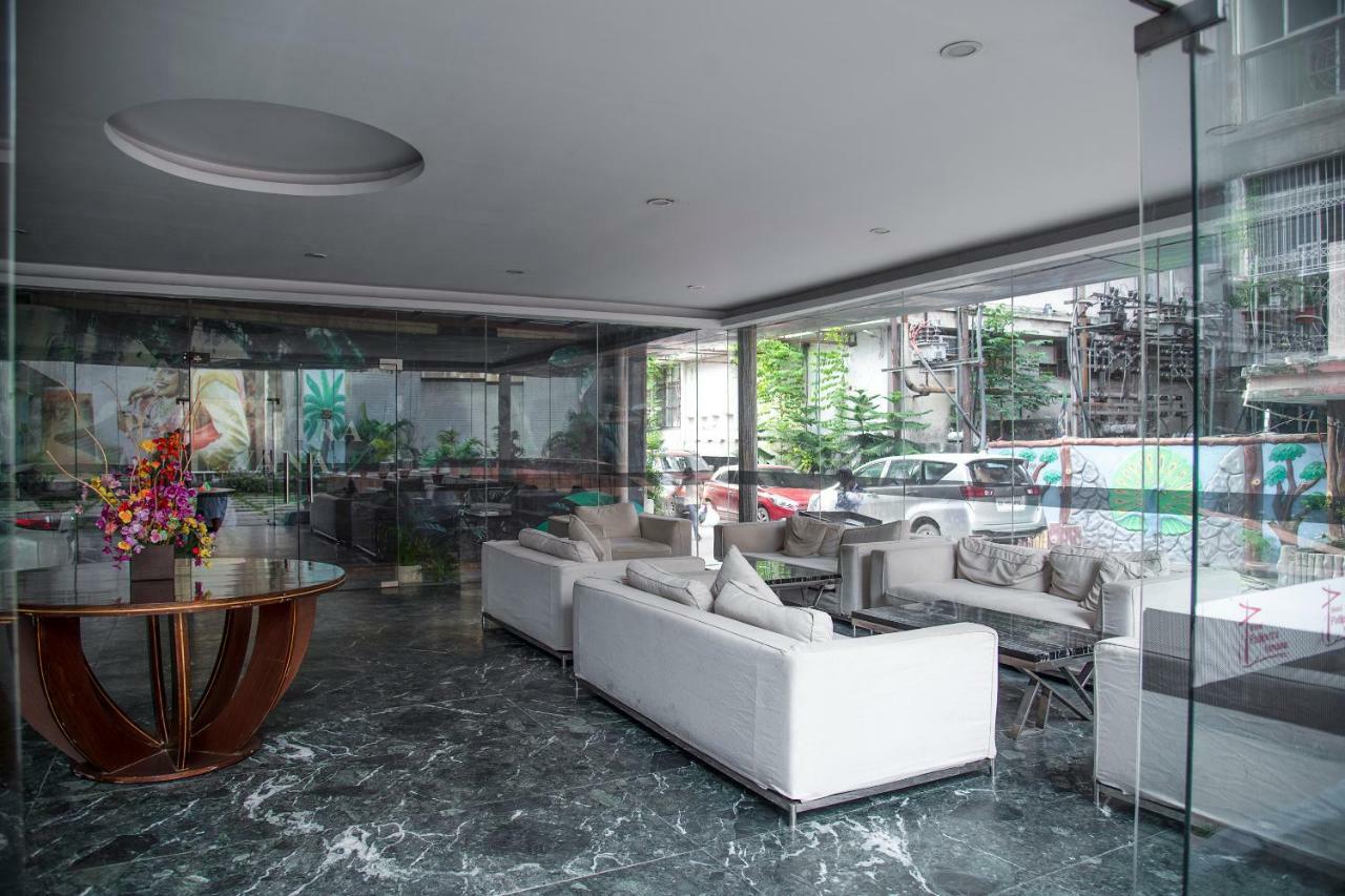 Hotel Patliputra Nirvana Patna Kültér fotó